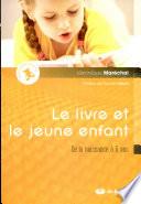 Le livre et le jeune enfant